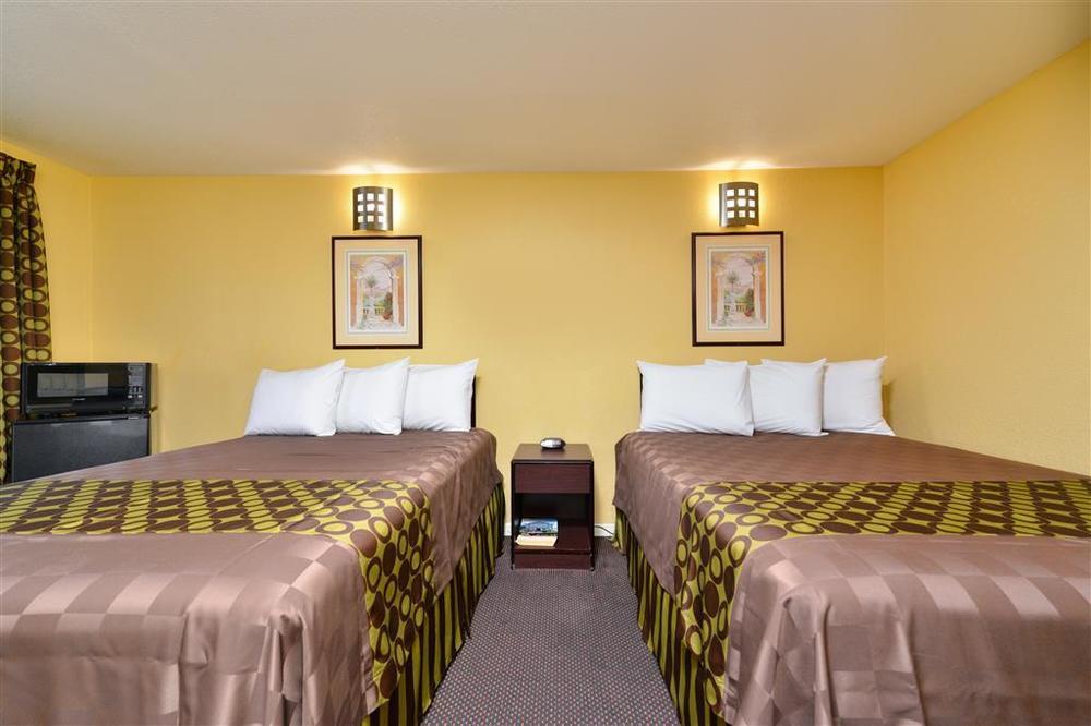 Oasis Inn Sacramento- Elk Grove Room photo