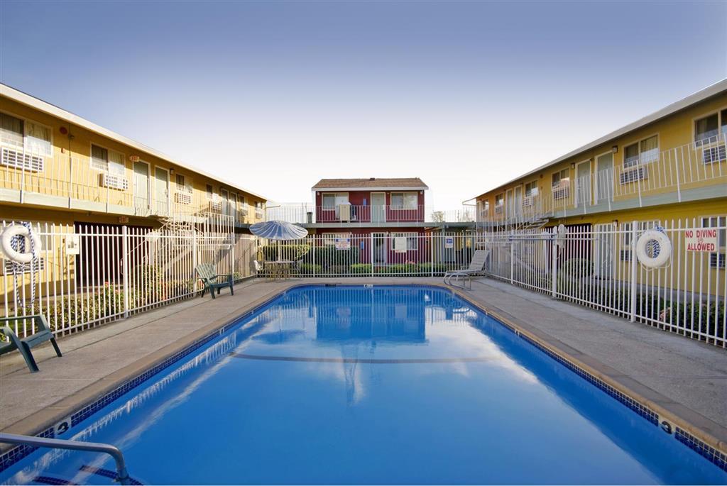 Oasis Inn Sacramento- Elk Grove Facilities photo